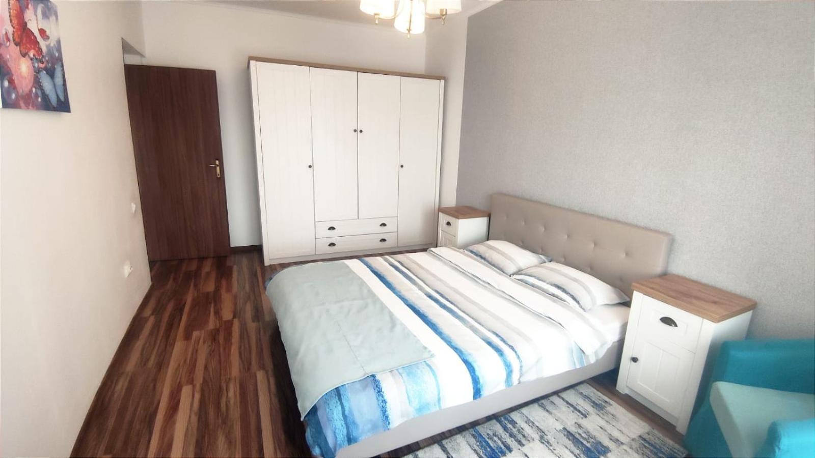 Charming Apartment In Villa Iasi Extérieur photo
